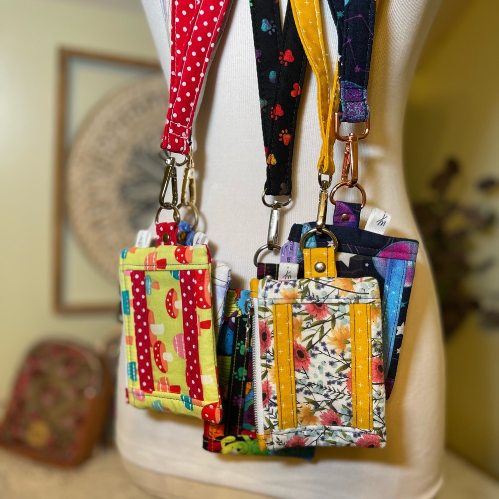 Light Galaxy ID Lanyard PERFECT STOCKING STUFFER - Picture 3 of 4